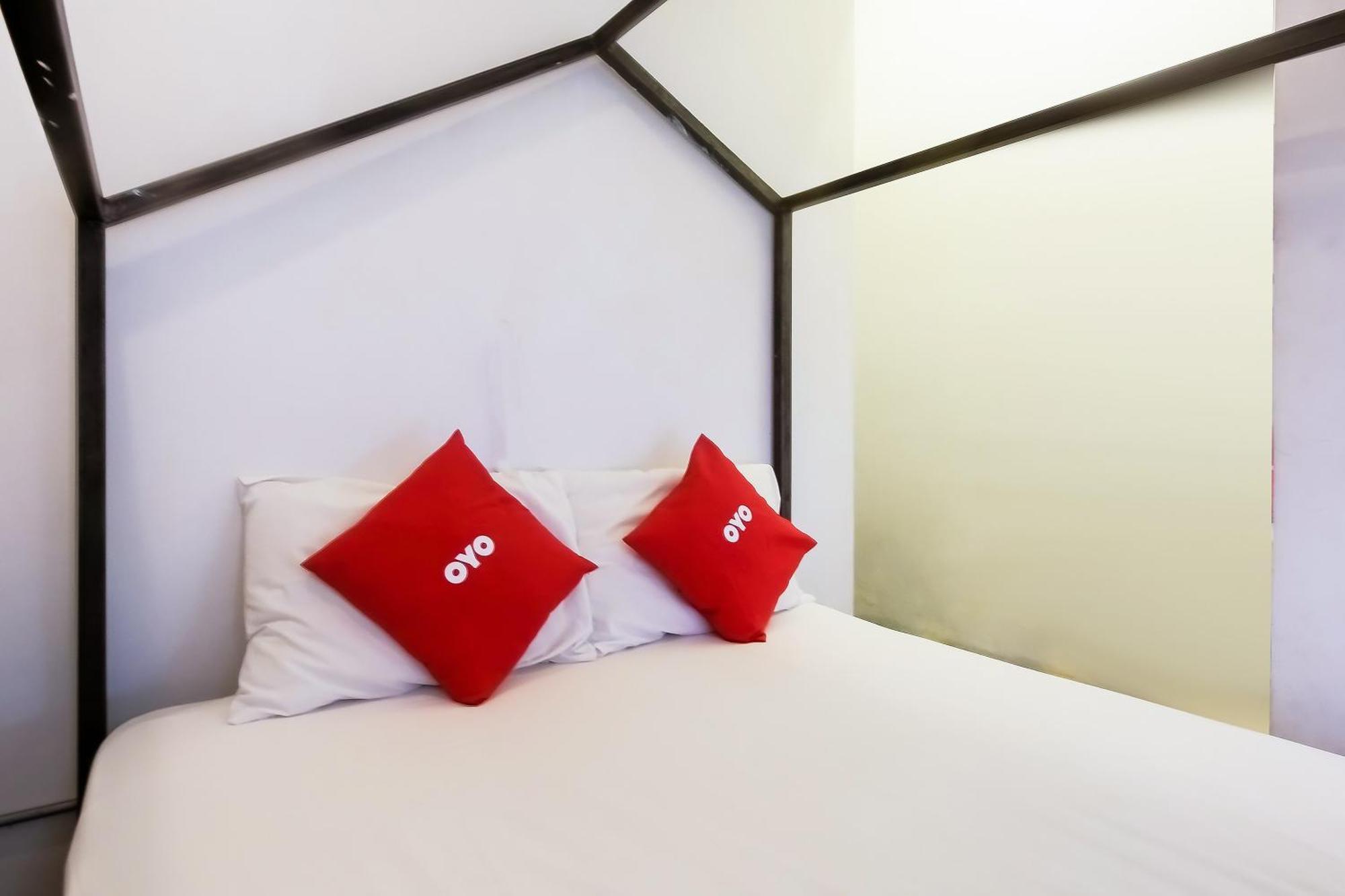 Spot On Junction Hostel Makati City Esterno foto