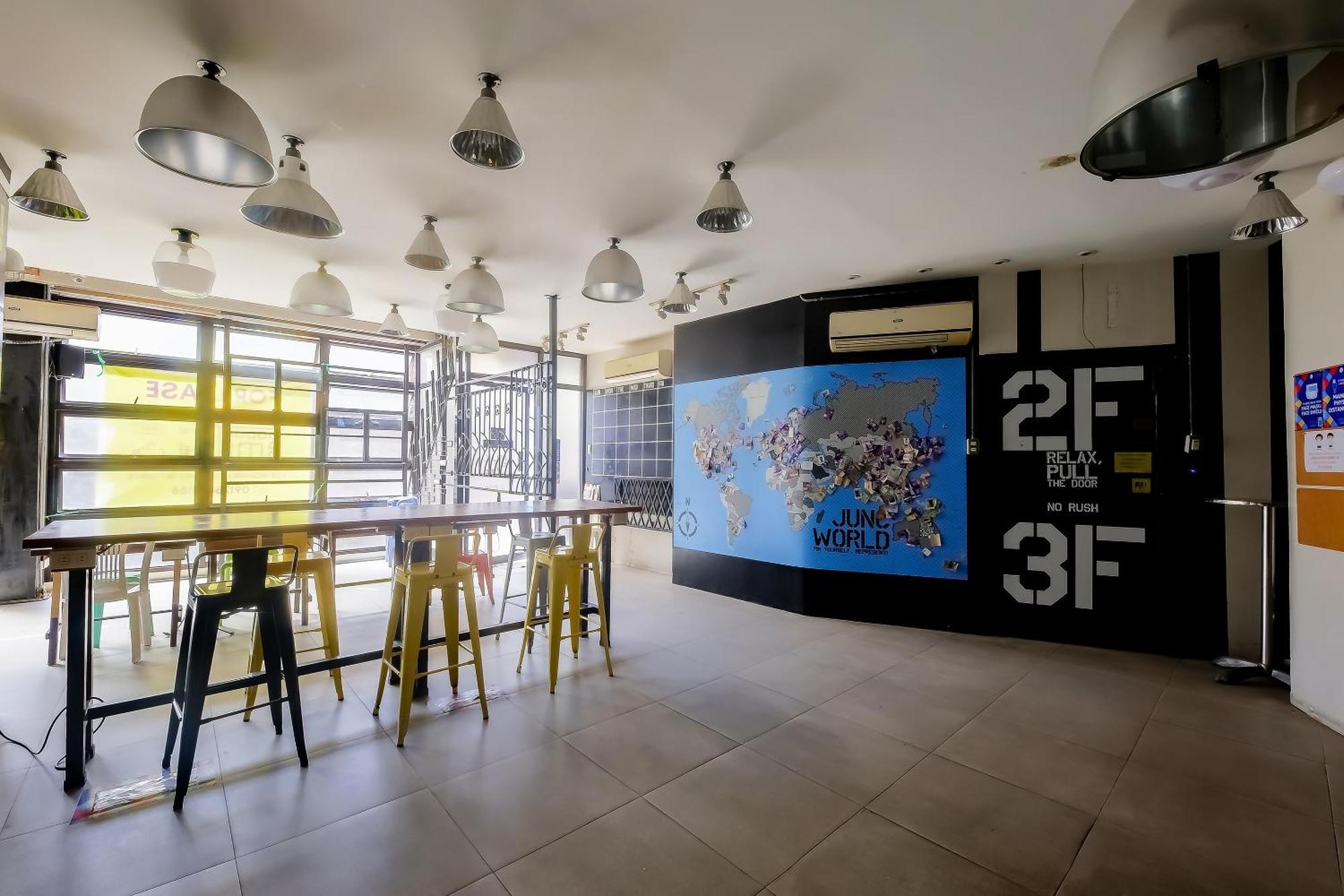 Spot On Junction Hostel Makati City Esterno foto