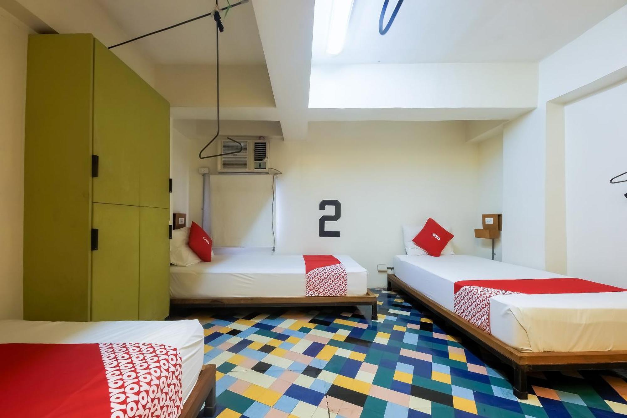 Spot On Junction Hostel Makati City Esterno foto