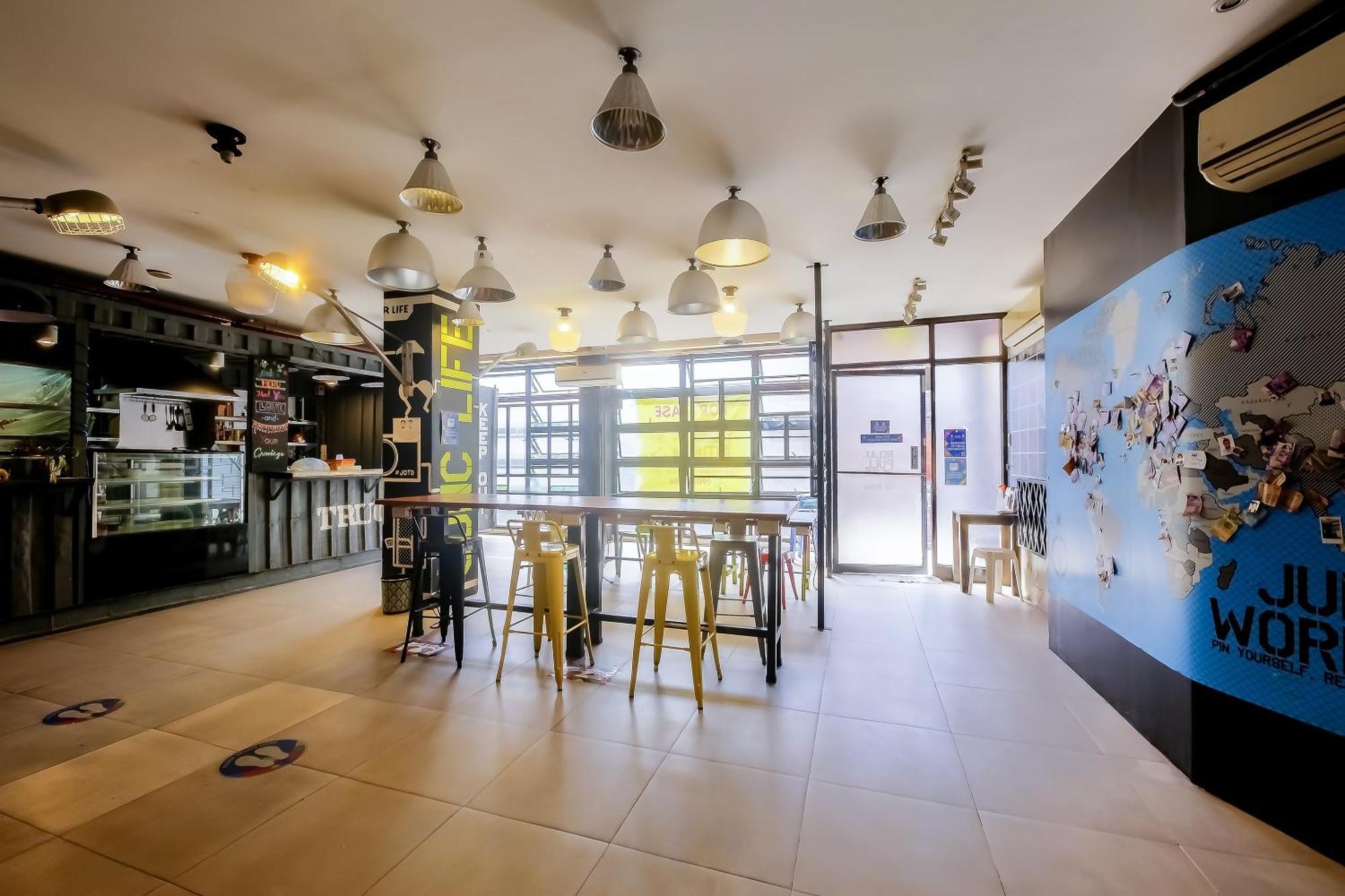 Spot On Junction Hostel Makati City Esterno foto